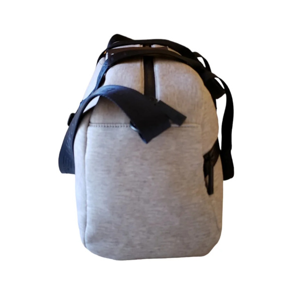 TOMMY HILFIGER WEEKENDER BAG COLOR GREY/ BLUE NEW - Picture 10 of 16